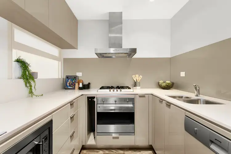 Fourth view of Homely apartment listing, 2/11 Waverley Crescent, Bondi Junction NSW 2022