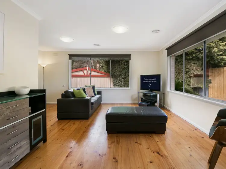 Third view of Homely house listing, 3 Eula Court, Frankston VIC 3199