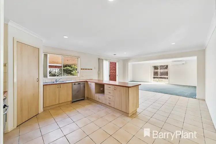 Fifth view of Homely house listing, 3 Madison Drive, Brookfield VIC 3338