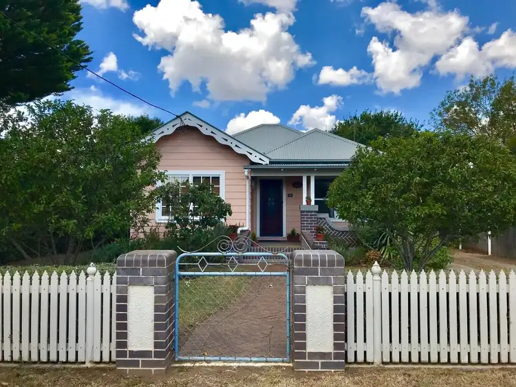 13 Melbourne Street, New Berrima NSW 2577