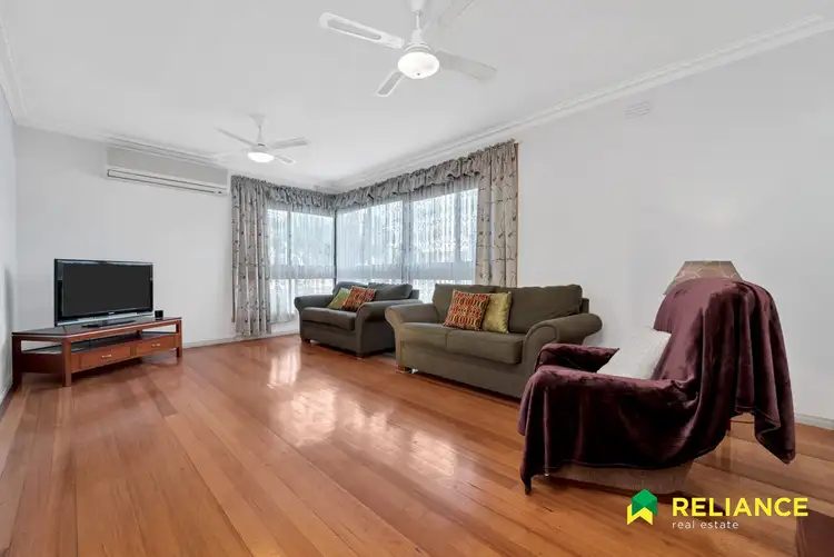 Sixth view of Homely house listing, 17 Ravenslea Crescent, Deer Park VIC 3023