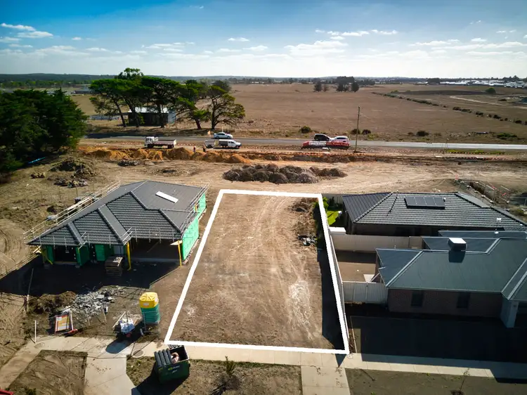 19 Bect Street, Sebastopol VIC 3356