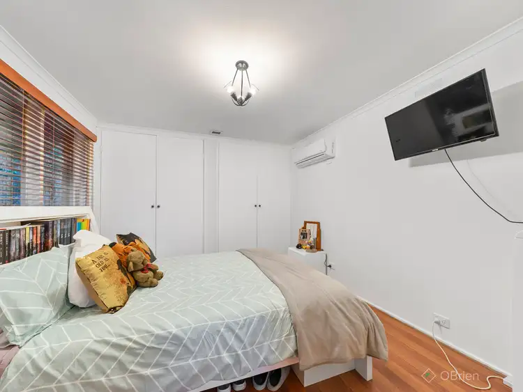 Sixth view of Homely house listing, 17 Clairmont Avenue, Cranbourne VIC 3977