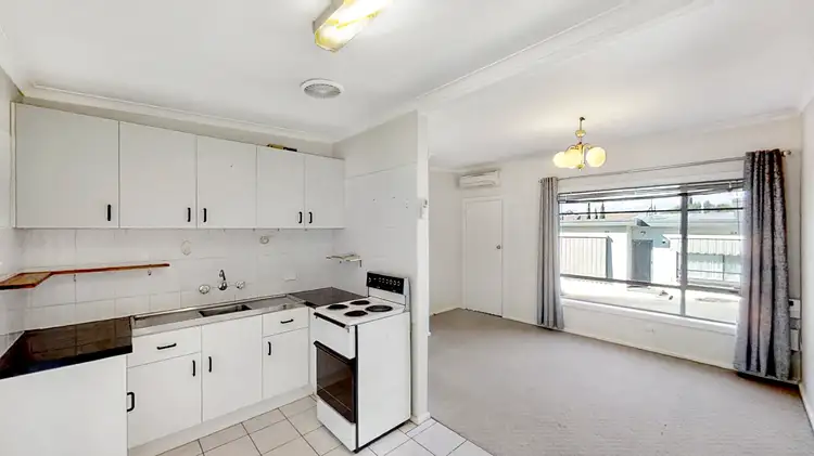 Second view of Homely unit listing, 5/18 Gilmore Place, Queanbeyan NSW 2620