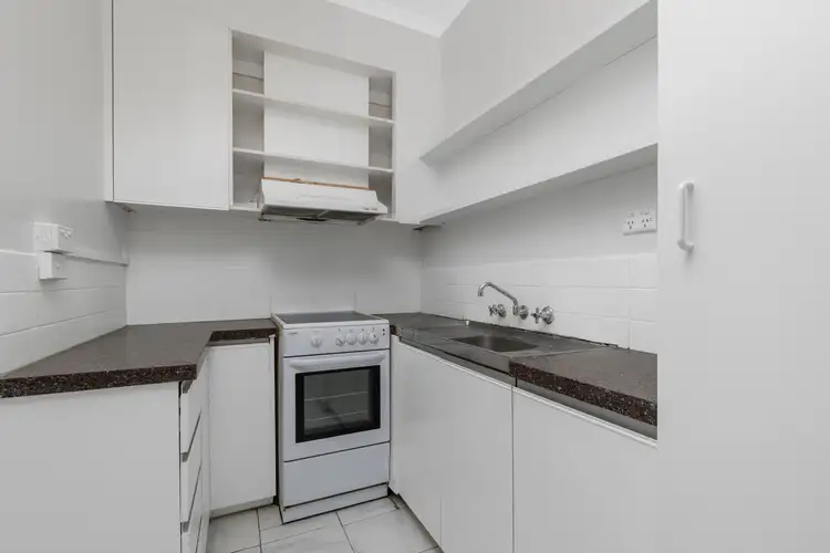 Second view of Homely unit listing, 1/29 Schutt Street, Newport VIC 3015