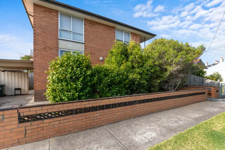 Main view of Homely unit listing, 2/4 Gellibrand Street, Williamstown VIC 3016