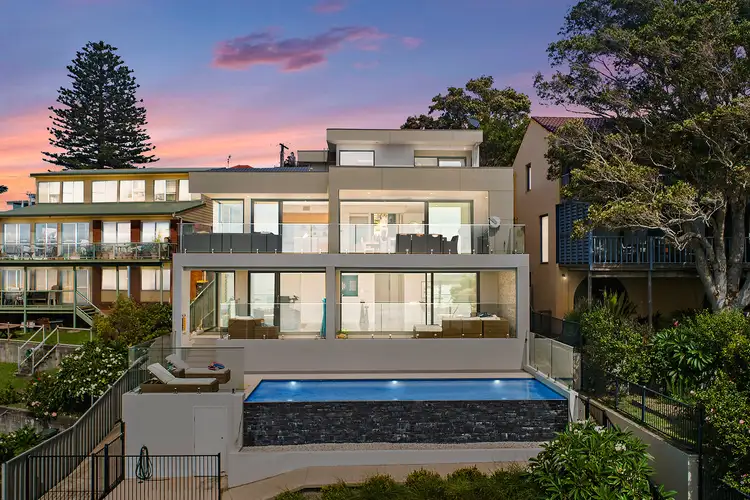 15 Pacific Street, Kiama NSW 2533