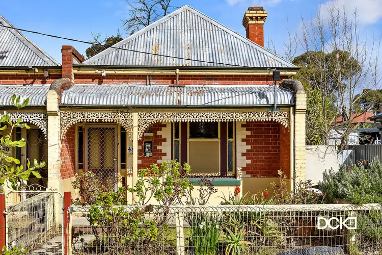48 Reginald Street, Quarry Hill VIC 3550