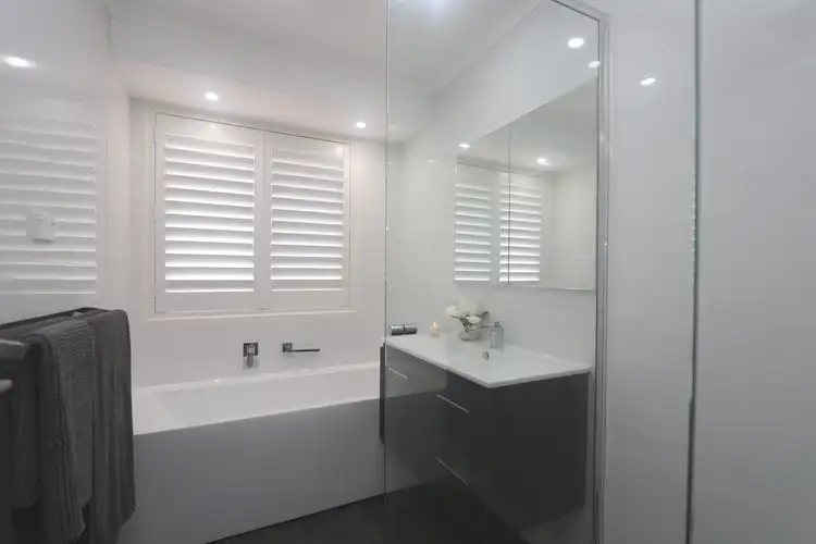 Seventh view of Homely house listing, 24 Grant Parade, Goulburn NSW 2580