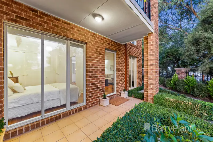 2/32 Mitcham Road, Donvale VIC 3111