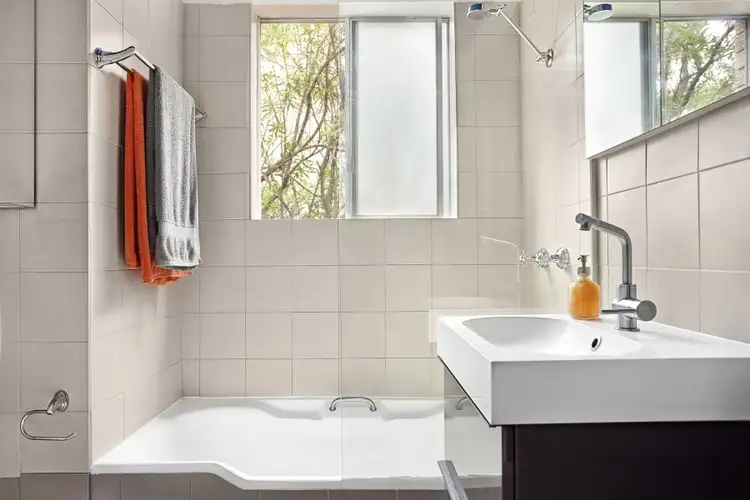 Fourth view of Homely apartment listing, 2/76 Albion Street, Randwick NSW 2031