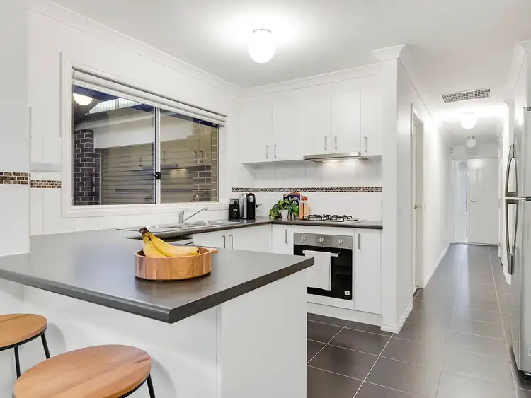 Fourth view of Homely unit listing, 39 Southampton Drive, Langwarrin VIC 3910