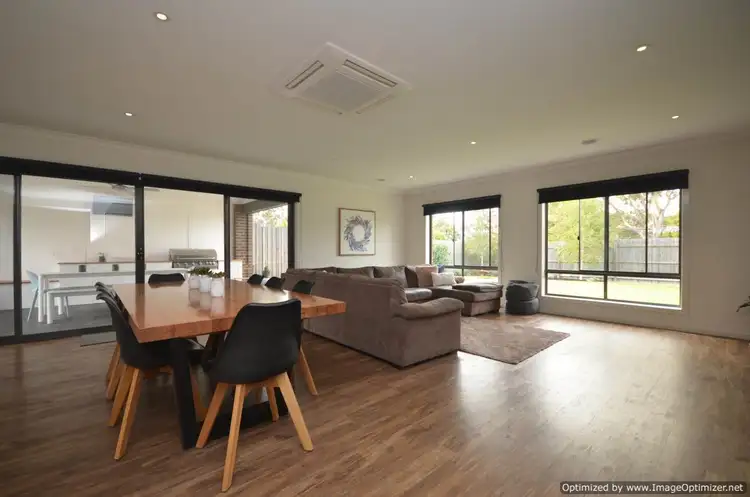 Sixth view of Homely house listing, 12 Windsor Court, Eastwood VIC 3875