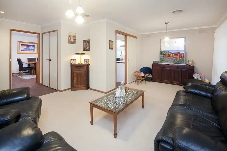 Third view of Homely house listing, 6 Redhill Court, Endeavour Hills VIC 3802