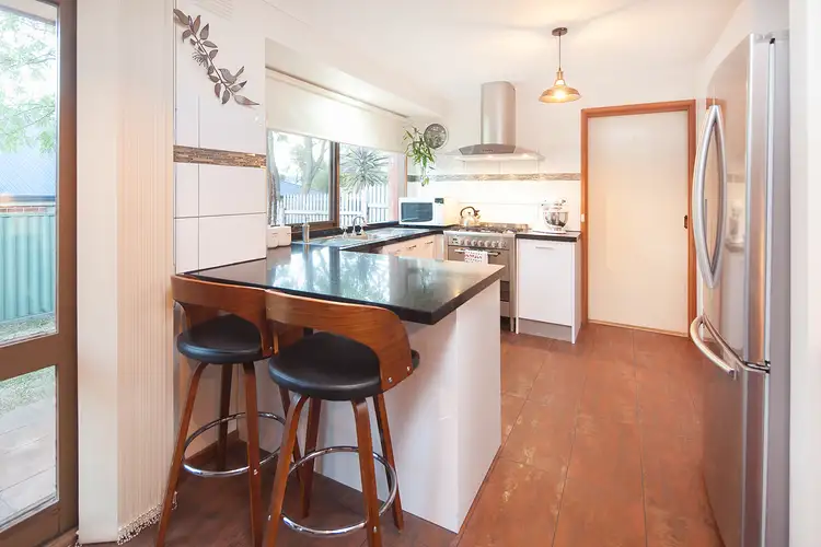 Fifth view of Homely house listing, 6 Redhill Court, Endeavour Hills VIC 3802