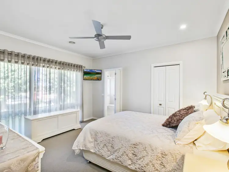 Fifth view of Homely unit listing, 8/23-25 Main Street, Narre Warren North VIC 3804