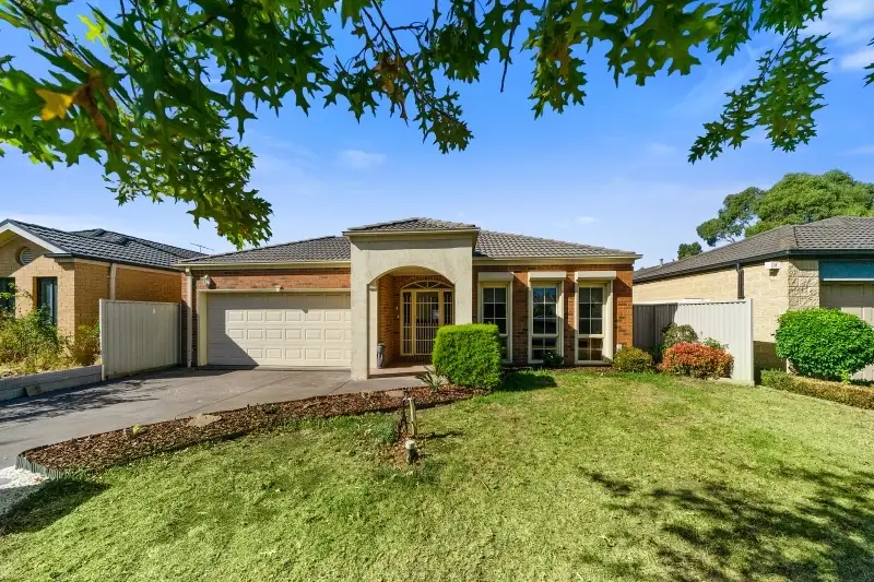 Main view of Homely house listing, 6 Oaklands Way, Pakenham VIC 3810