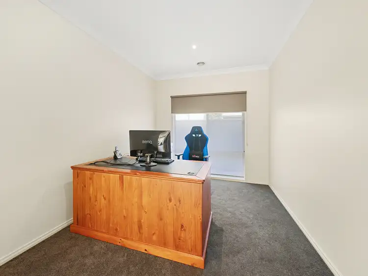 Sixth view of Homely house listing, 6 Oaklands Way, Pakenham VIC 3810