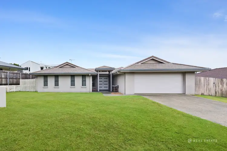 8 Shannons Drive, Lammermoor QLD 4703