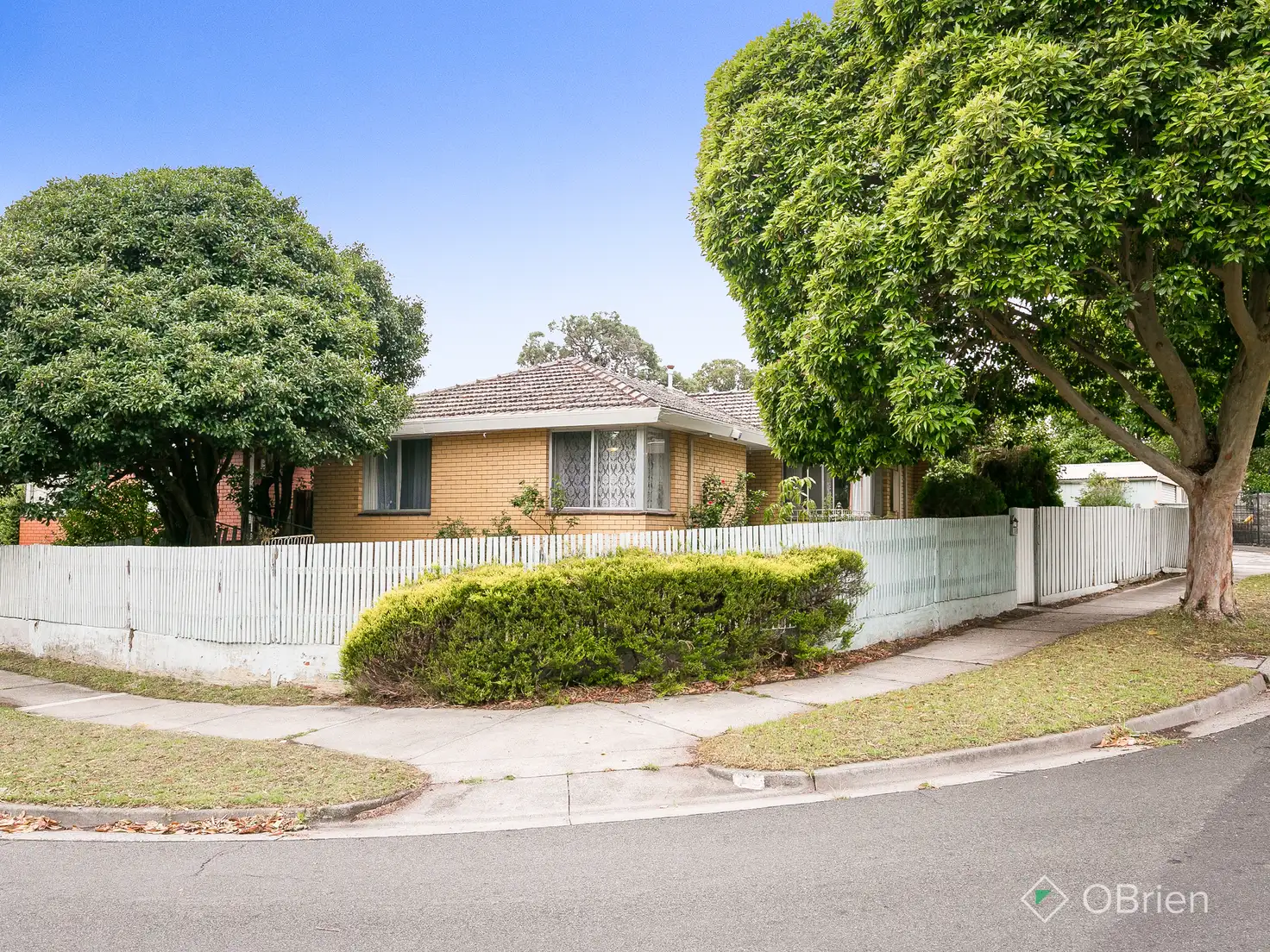 Main view of Homely house listing, 39 Bunarong Drive, Frankston VIC 3199