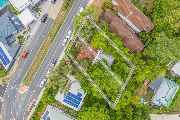 325 Swann Road, St Lucia QLD 4067