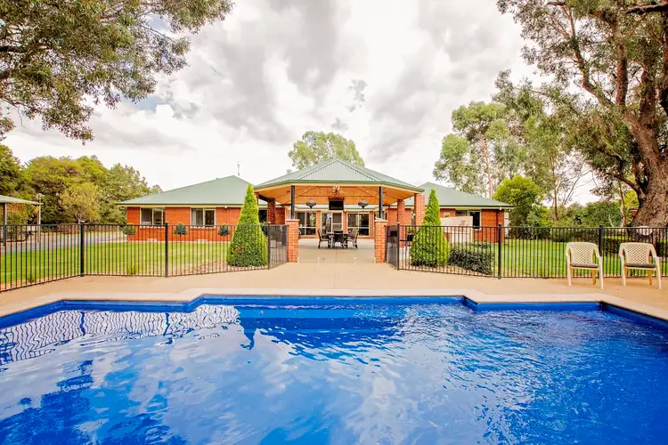 15 Charters Drive, Moama NSW 2731