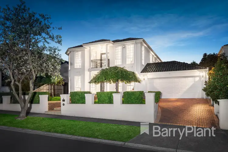 6 Wagstaff Drive, Mill Park VIC 3082