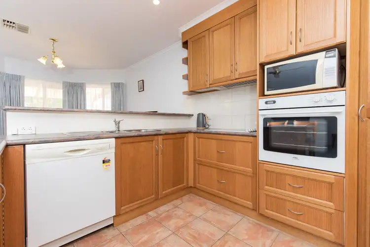 Fifth view of Homely house listing, 108 Indi Avenue, Red Cliffs VIC 3496