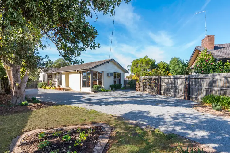 33 Malcolm Street, Bacchus Marsh VIC 3340