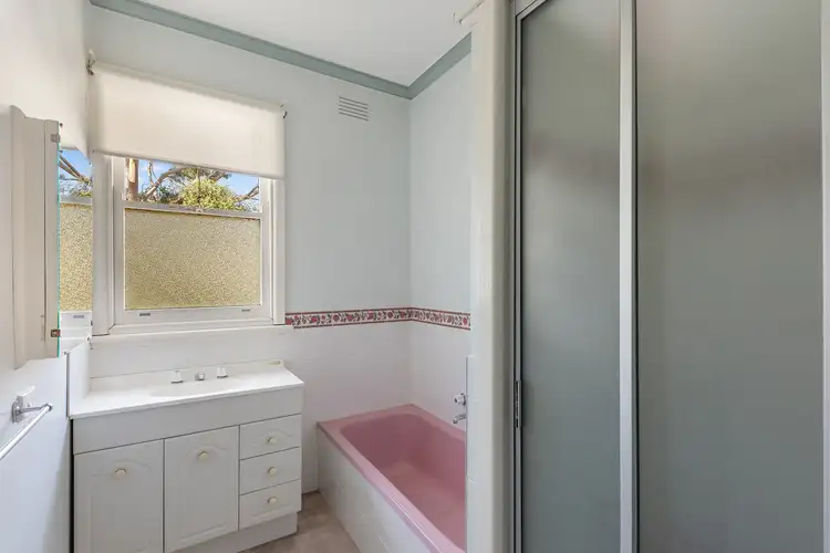 Fifth view of Homely house listing, 5 College Crescent, Flora Hill VIC 3550