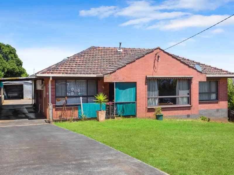 Main view of Homely house listing, 5 Balmoral Crescent, Drouin VIC 3818