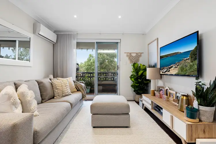 Third view of Homely apartment listing, 10/16 Boronia Street, Dee Why NSW 2099