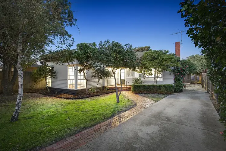 29 Fortescue Avenue, Seaford VIC 3198