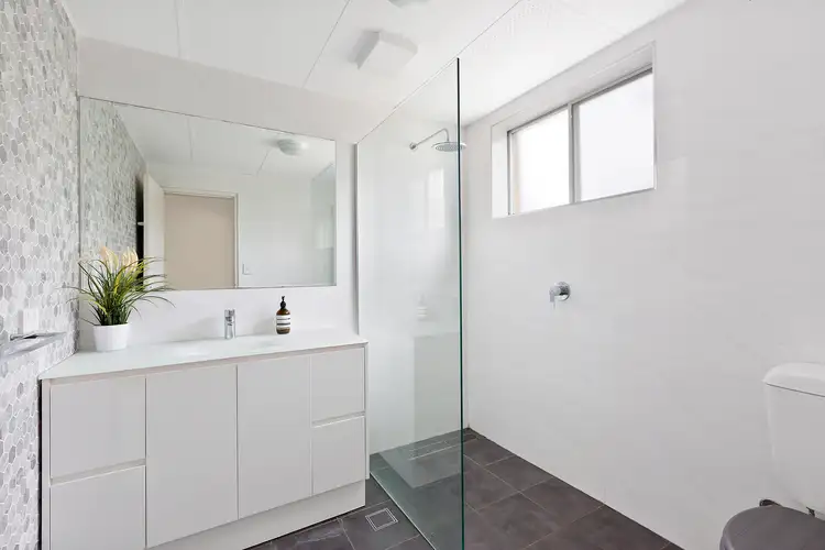 Fifth view of Homely apartment listing, 3/13 The Crescent, Dee Why NSW 2099
