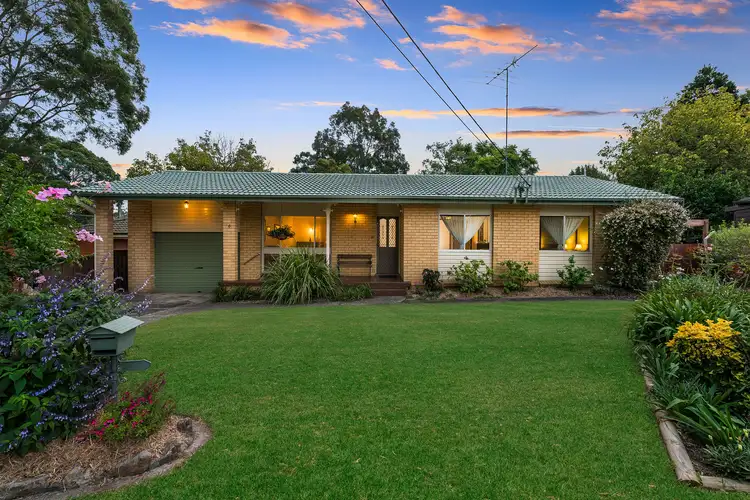 4 Trevor Place, Castle Hill NSW 2154