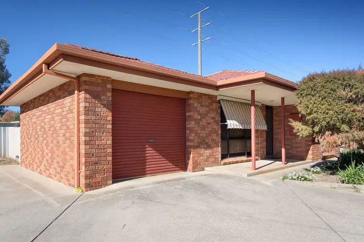 Second view of Homely unit listing, 3/100 Huons Hill Road, Wodonga VIC 3690