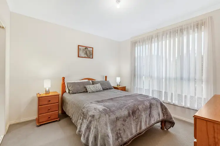 Sixth view of Homely house listing, 86 Saronvale Crescent, Hillside VIC 3037