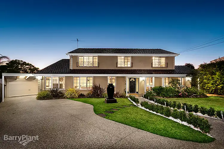Second view of Homely house listing, 7 Annesley Court, Mount Waverley VIC 3149