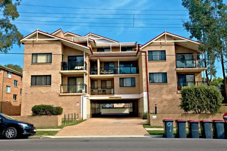 Main view of Homely unit listing, 4/37 Evan Street, Penrith NSW 2750