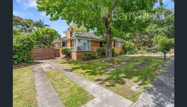 31 Roberts Street
