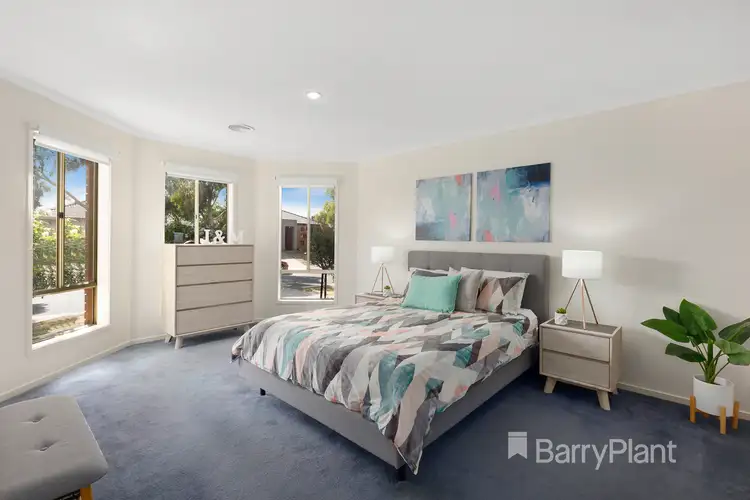 Fifth view of Homely house listing, 19 Dawson Crescent, Manor Lakes VIC 3024