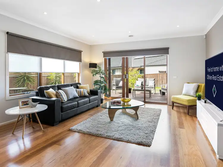 Second view of Homely house listing, 25 Verdant Avenue, Sandhurst VIC 3977