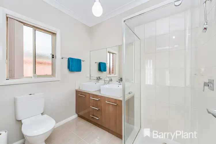 Fourth view of Homely house listing, 39 Oakpark Drive, Harkness VIC 3337