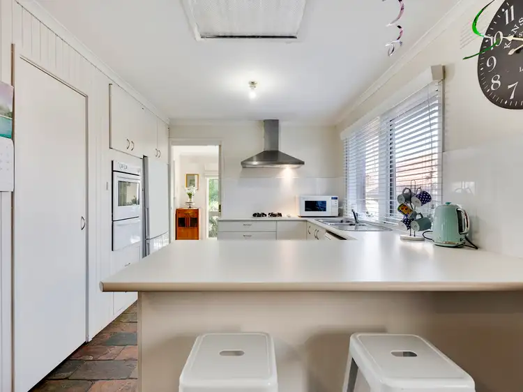 Second view of Homely house listing, 5 Paterson Avenue, Langwarrin VIC 3910