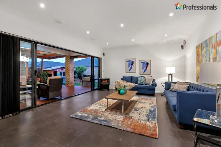 Third view of Homely house listing, 8 Mavora Court, Taylors Hill VIC 3037