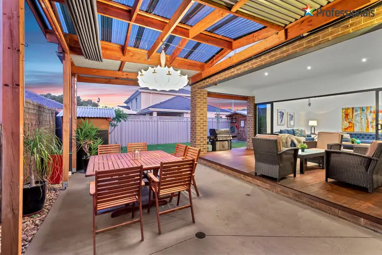 Fourth view of Homely house listing, 8 Mavora Court, Taylors Hill VIC 3037