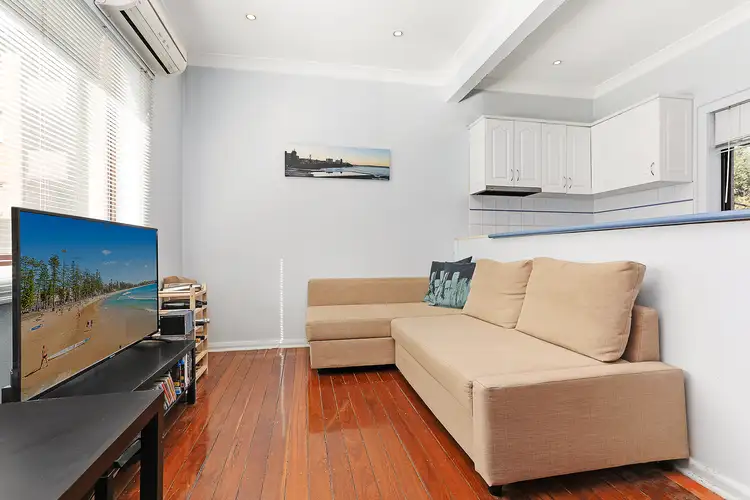 2/12 Caronia Avenue, Cronulla NSW 2230
