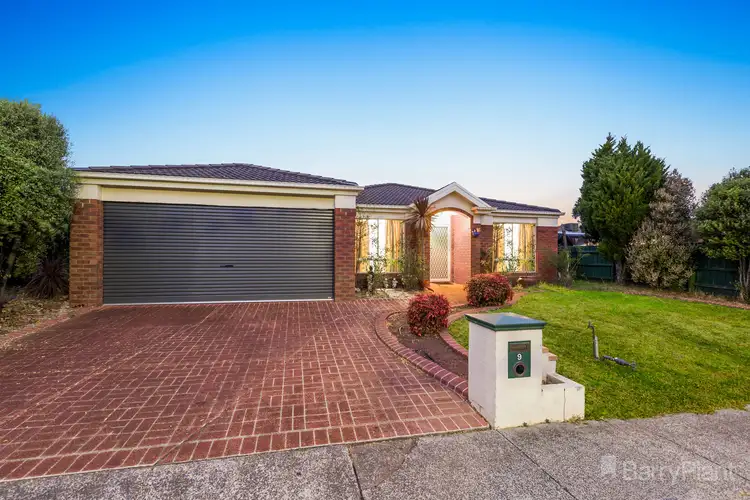 9 Danehill Grove, Berwick VIC 3806