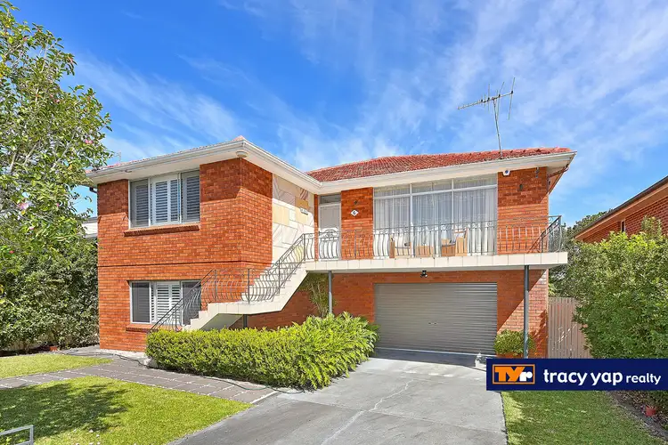 6 Pembroke Road, Marsfield NSW 2122