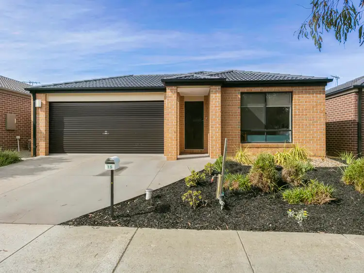 15 Stanhope Place, Pakenham VIC 3810